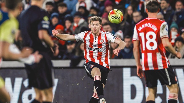 นาธาน-คอลลินส์-เซ็นเตอร์แบ็กสุดแกร่งสไตล์ไอริช