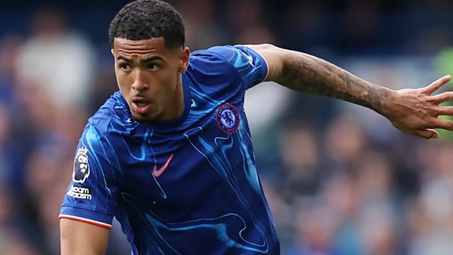 โคลวิลล์-กองหลังอนาคตไกลสายเลือดสิงห์บลูส์